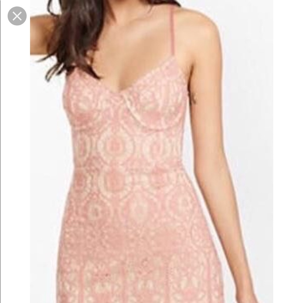 Express mini lace dress (SOLD) - Picture 5 of 6